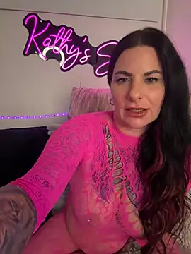Snapshot of InKed-Kathy chatting on February 1, 2026, 9:35 pm InKed-Kathy online show from February 1, 2026, 9:35 pm