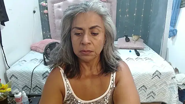 lalisha 96 online show from November 28, 2025, 12:22 am