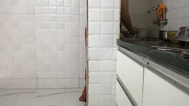 Riyasingh9 online show from March 13, 2025, 4:05 am