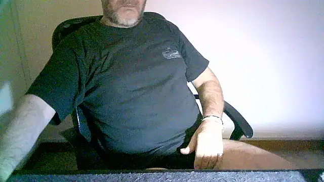 Greek Passion online show from October 10, 2025, 8:42 pm