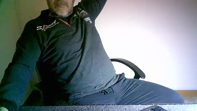 Greek Passion online show from March 8, 2025, 5:11 pm