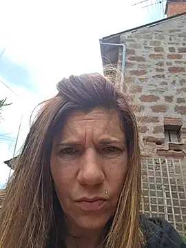 Snapshot of Lina_lou4 chatting on May 3, 2026, 1:36 pm Lina lou4 online show from May 3, 2026, 1:36 pm