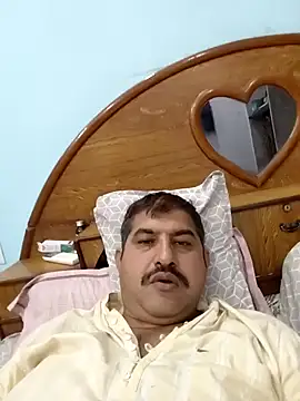 Amandev7 online show from May 25, 2026, 4:01 am