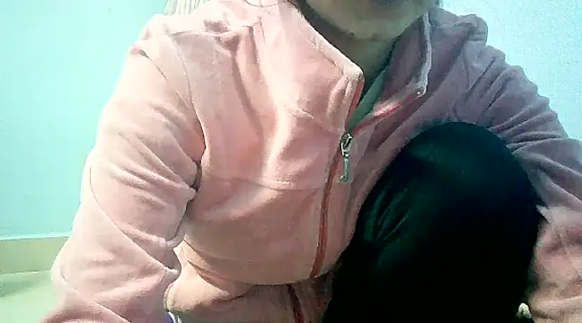 Snapshot of lovelydesi21 chatting on January 24, 2025, 3:13 pm lovelydesi21 online show from January 24, 2025, 3:13 pm