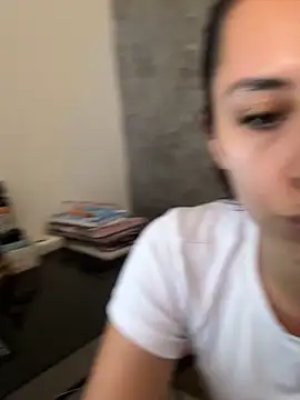 Snapshot of sharonshow chatting on September 9, 2025, 5:00 pm sharonshow online show from September 9, 2025, 5:00 pm