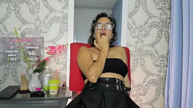 Snapshot of sharonshow chatting on January 31, 2025, 3:44 pm sharonshow online show from January 31, 2025, 3:44 pm