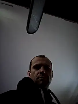 Snapshot of Roman0798 chatting on October 21, 2025, 6:02 am Roman0798 online show from October 21, 2025, 6:02 am