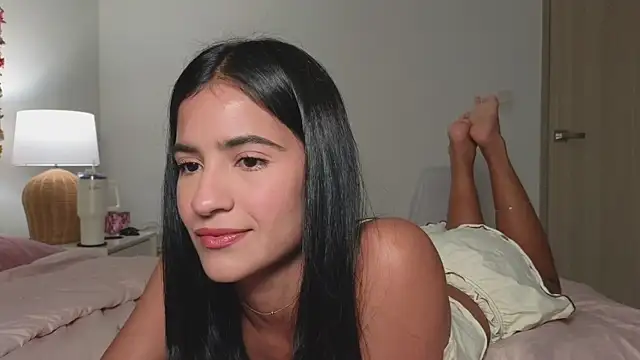 Snapshot of I_am_kat chatting on June 2, 2026, 1:38 am I am kat online show from June 2, 2026, 1:38 am
