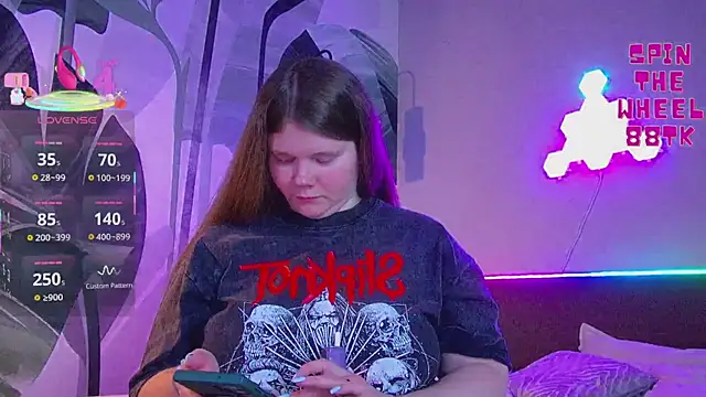 Snapshot of RubyValen chatting on January 19, 2026, 1:20 am RubyValen online show from January 19, 2026, 1:20 am