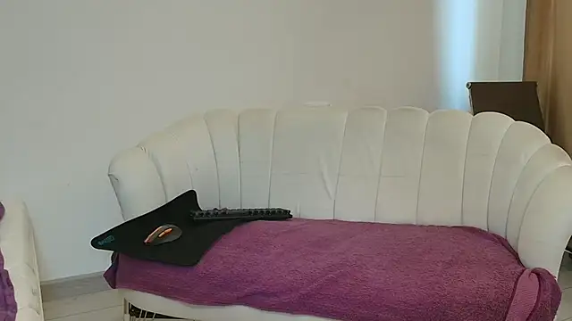 TheTopAlex online show from April 22, 2026, 6:09 am