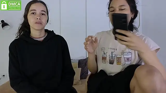 Snapshot of sexychanell_18 chatting on February 20, 2026, 1:35 pm sexychanell 18 online show from February 20, 2026, 1:35 pm