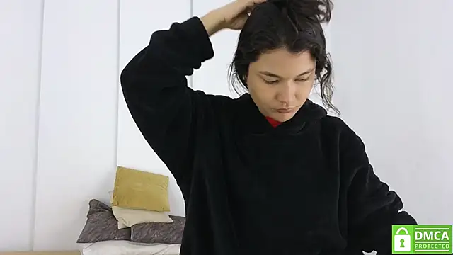 Snapshot of sexychanell_18 chatting on December 21, 2025, 1:02 pm sexychanell 18 online show from December 21, 2025, 1:02 pm