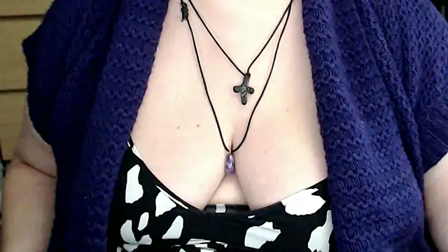 mayasmith online show from November 22, 2025, 8:35 am