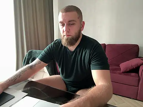 Bear bear  online show from March 21, 2025, 7:11 am