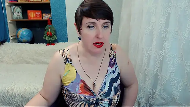 Snapshot of Rainbow_lady chatting on January 4, 2025, 1:31 pm Rainbow lady online show from January 4, 2025, 1:31 pm