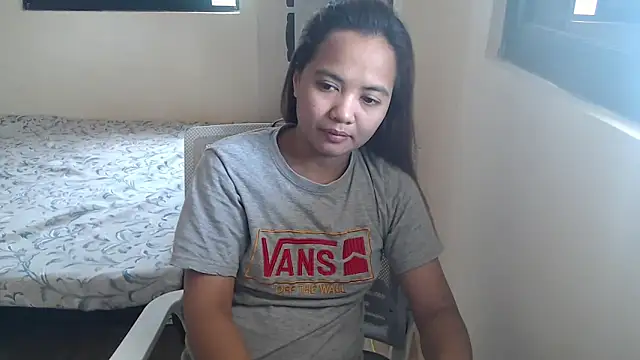 xTheLastVIRGINx online show from October 7, 2025, 4:57 am