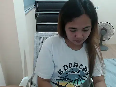 Snapshot of xTheLastVIRGINx chatting on February 25, 2026, 1:00 pm xTheLastVIRGINx online show from February 25, 2026, 1:00 pm