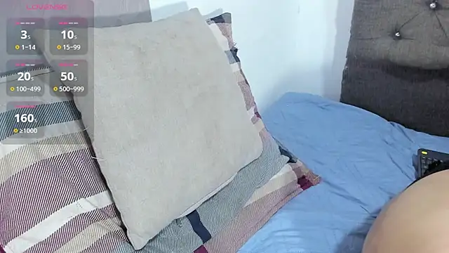 Snapshot of PaolaFuckDani chatting on December 21, 2025, 11:27 pm PaolaFuckDani online show from December 21, 2025, 11:27 pm