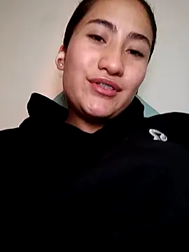 Snapshot of francesca_baker1007 chatting on February 16, 2025, 12:41 am francesca baker1007 online show from February 16, 2025, 12:41 am