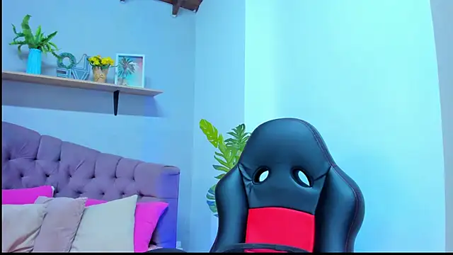 Gretta Queen online show from March 18, 2026, 6:20 pm