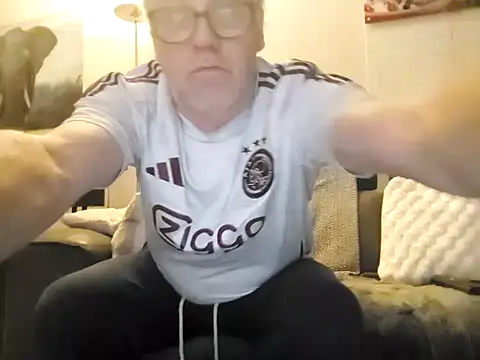 sexbink online show from February 6, 2026, 10:28 pm