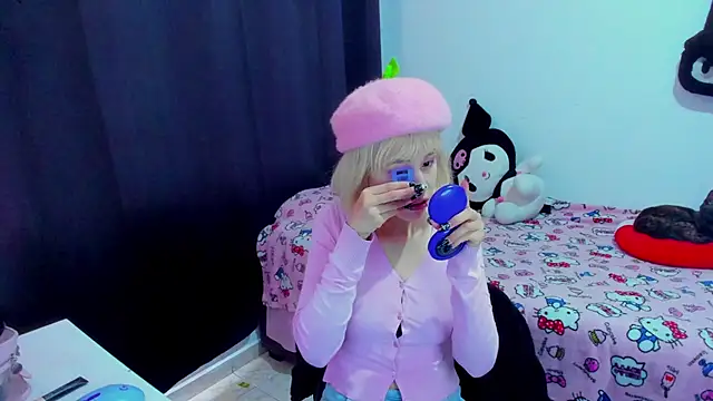 Snapshot of Akane-Mou chatting on February 28, 2026, 5:23 pm Akane-Mou online show from February 28, 2026, 5:23 pm