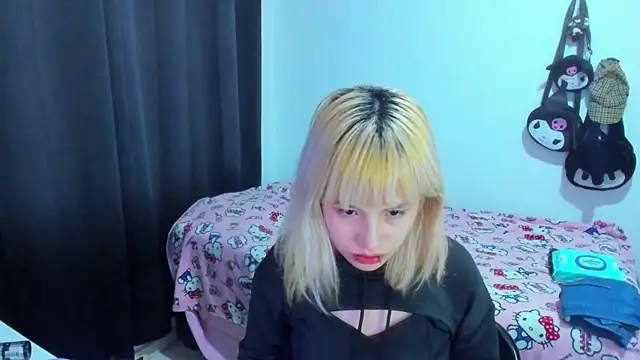 Akane-Mou online show from November 30, 2025, 3:18 am