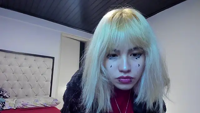 Akane-Mou online show from October 18, 2025, 2:24 am