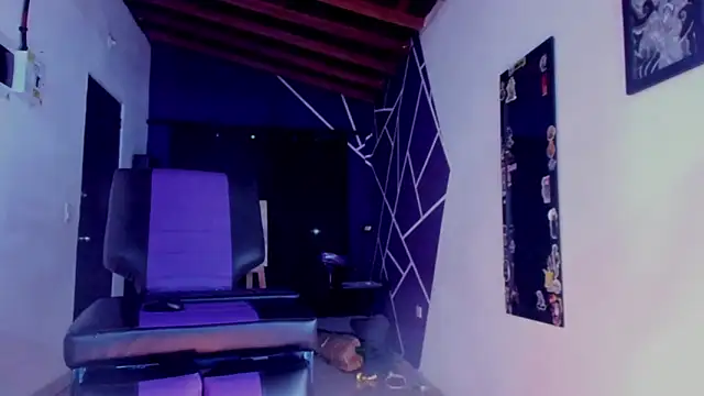 ink demonxxx online show from November 5, 2025, 2:14 am