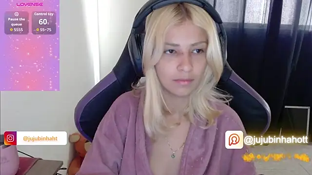 Snapshot of jujubinhahot chatting on October 21, 2025, 9:41 am jujubinhahot online show from October 21, 2025, 9:41 am