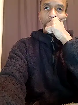 Malcomvs97 online show from March 13, 2026, 1:43 am