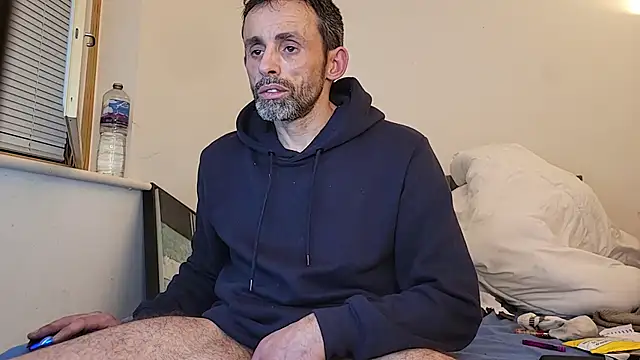 uk-bobbie-uk online show from November 27, 2025, 2:34 am