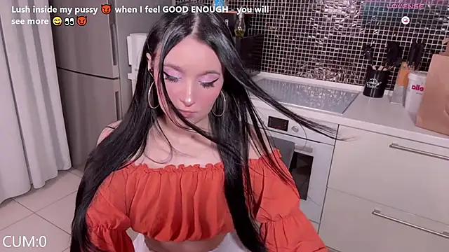 ariel aspen online show from October 5, 2025, 9:16 pm