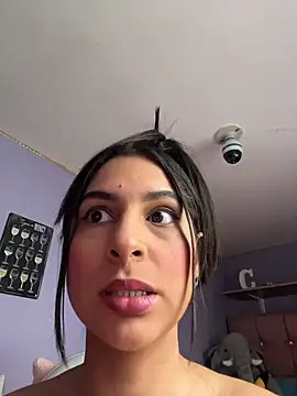 charlotte stevenss  online show from September 11, 2025, 2:17 pm