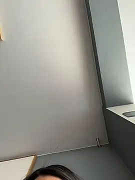 charlotte stevenss  online show from October 4, 2025, 3:24 pm