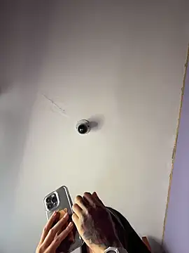 charlotte stevenss  online show from September 26, 2025, 2:46 pm