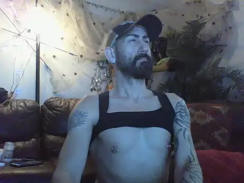 ItalianPapiDripDrip online show from January 24, 2025, 4:28 pm