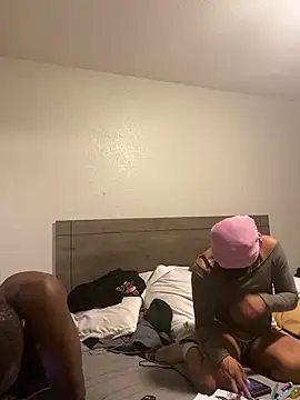 mayywetter online show from February 15, 2026, 4:35 am