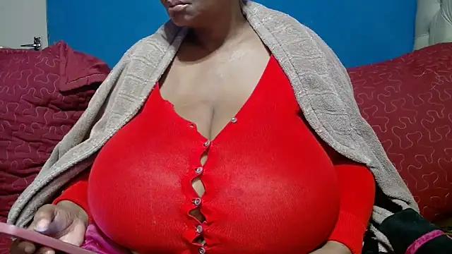 Snapshot of CUTEFIRMMELONSS chatting on May 31, 2026, 3:45 am CUTEFIRMMELONSS online show from May 31, 2026, 3:45 am