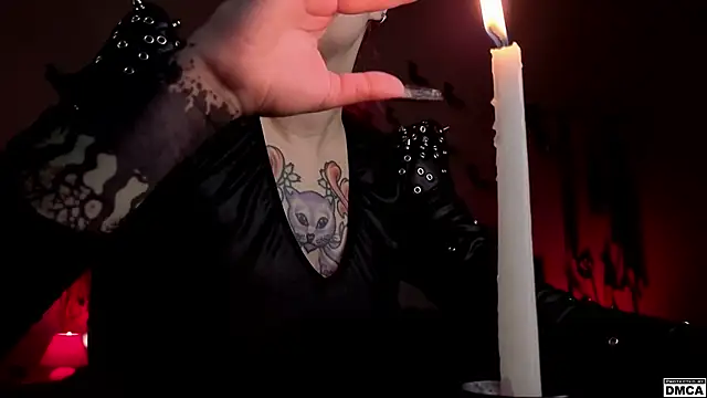 Snapshot of Amanita__Pantherina chatting on November 11, 2025, 12:00 pm Amanita Pantherina online show from November 11, 2025, 12:00 pm