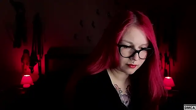 Snapshot of Amanita__Pantherina chatting on November 26, 2025, 11:21 am Amanita Pantherina online show from November 26, 2025, 11:21 am