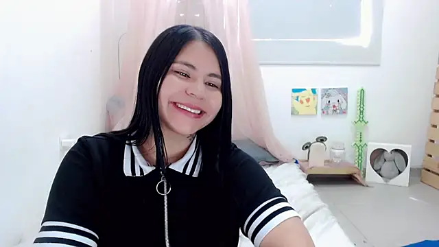 Youlittlepervertt  online show from November 16, 2025, 4:01 pm