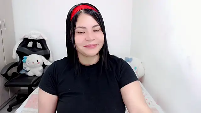 Snapshot of Youlittlepervertt_ chatting on September 13, 2025, 7:47 pm Youlittlepervertt online show from September 13, 2025, 7:47 pm