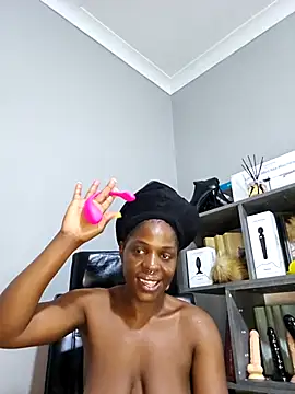 Shaniko89 online show from November 20, 2025, 6:25 am