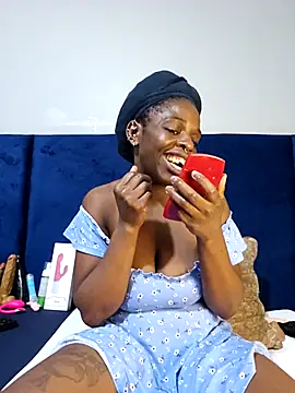 Snapshot of Shaniko89 chatting on December 14, 2025, 8:20 am Shaniko89 online show from December 14, 2025, 8:20 am