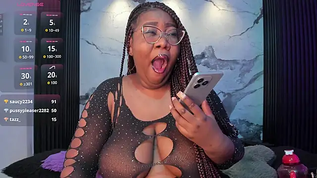 Snapshot of Darnellqueen chatting on May 14, 2026, 10:07 pm Darnellqueen online show from May 14, 2026, 10:07 pm