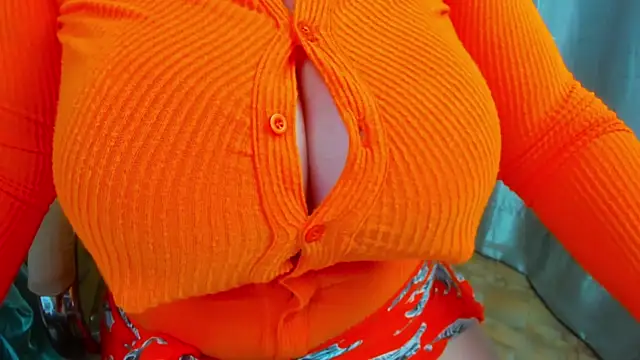 Snapshot of 77Sambuca77 chatting on October 5, 2025, 7:43 am 77Sambuca77 online show from October 5, 2025, 7:43 am