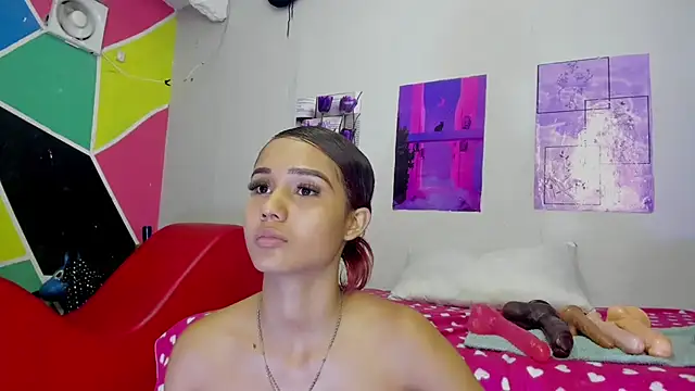 Snapshot of MarianaManzur chatting on March 2, 2025, 11:28 pm MarianaManzur online show from March 2, 2025, 11:28 pm