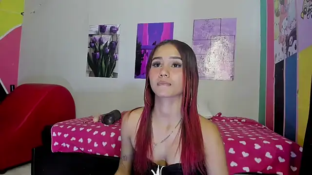 Snapshot of MarianaManzur chatting on February 28, 2025, 4:42 pm MarianaManzur online show from February 28, 2025, 4:42 pm
