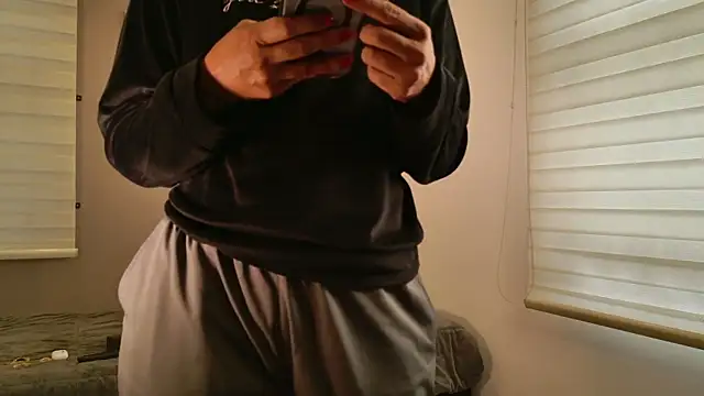 Snapshot of kamila_sins chatting on January 7, 2026, 6:57 pm kamila sins online show from January 7, 2026, 6:57 pm